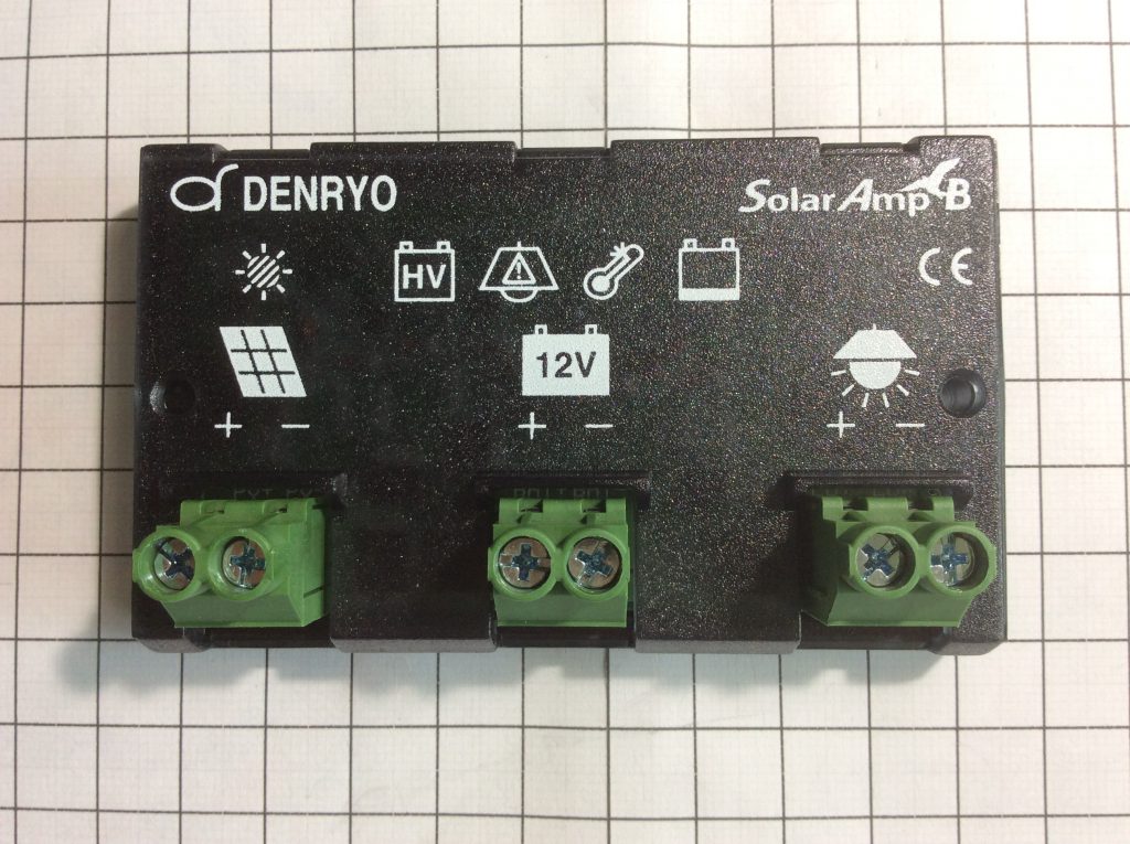 太陽電池充放電コントローラー